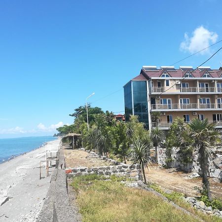 Sunny Land Hotel شاكفي المظهر الخارجي الصورة