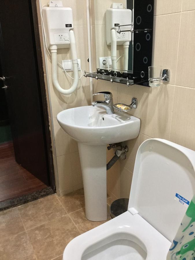 Sunny Land Hotel شاكفي المظهر الخارجي الصورة